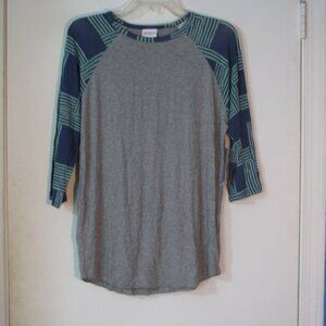 LuLaRoe Randy Top Medium NWT $35 Raglan Sleeve Blue Green Gray New